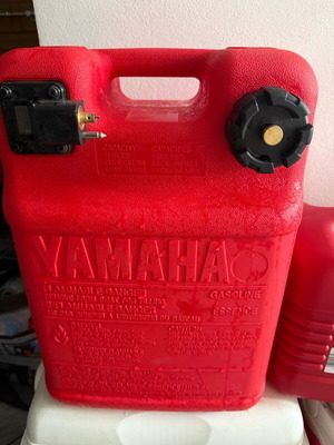 Ντεπόζιτο εξωλέμβιας Yamaha 24L καινούργιο