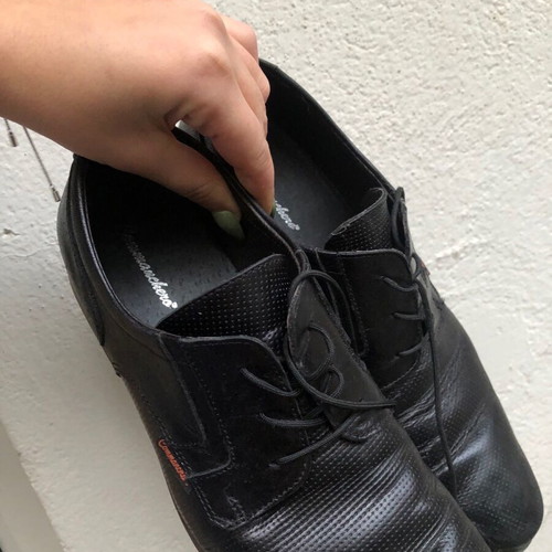 Commanchero black shoe like new, barely worn