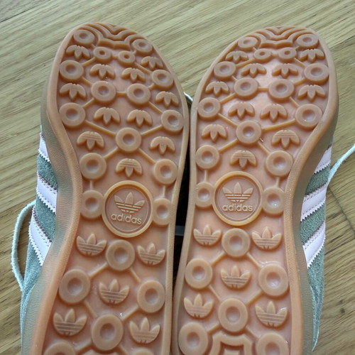 Gazelle Indoor Shoes Adidas σαν καινούργιο, πράσινα, 38.5