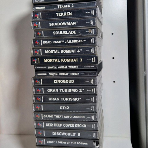 PlayStation (PS1) games like new, pack of 22 items