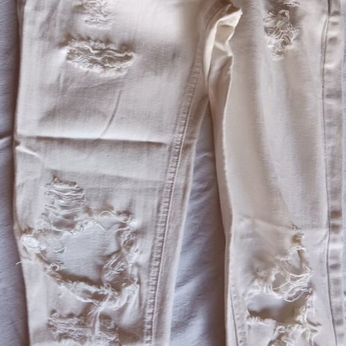 Stradivarius ripped jeans high waist fit small, white, used