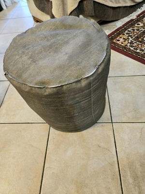 Anatomical pouf new gray with removable fabric cover