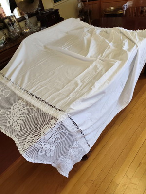 Handmade curtain like new 260x180 with 30 cm lace