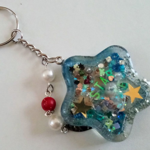 Handmade Shaker keychain pendant new, blue multicolor