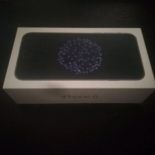 iPhone 6 box like new