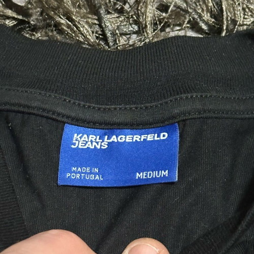 Karl Lagerfeld long sleeve tshirt size medium like new, black