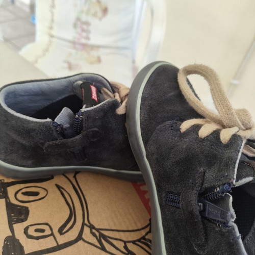 Camper kids boots size 26 like new, blue