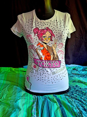 Braccialini Tokyo luxury t-shirt with crystals like new, size S