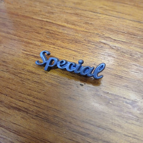 Special pin used in good condition