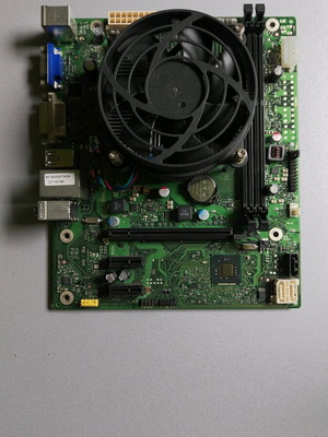 Μητρική Fujitsu e420 μεταχειρισμένη, ελεγμένη και λειτουργική