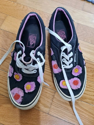 Vans women's sneakers used, black with pink design, size 38.5