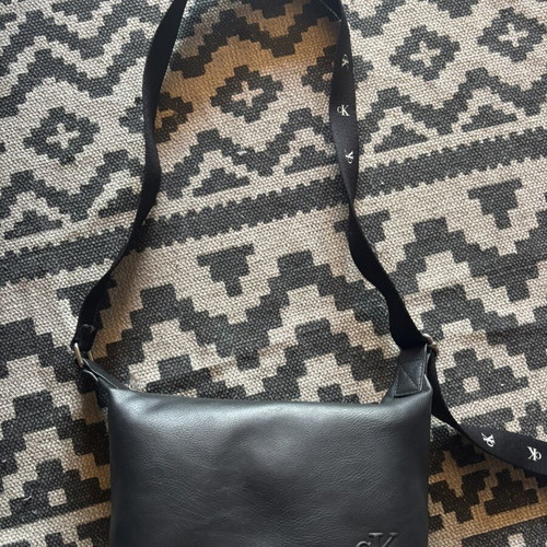 Calvin Klein shoulder bag like new, black, size 24x14