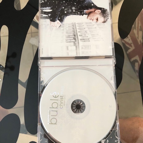 Michael Bublé To Be Loved Christmas double pack CD used