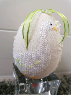 Easter handmade egg with duck design, new, embroidered on beige fabric 12 cm