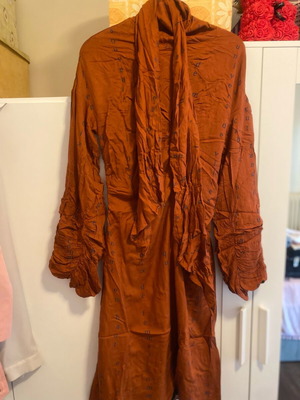 Maxi dress like new, brown and red, size S