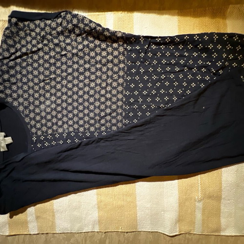 Navy Blue Floral T-Shirt New, Sizes S, M, L