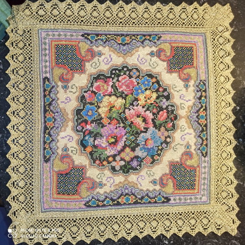 Handmade embroidery made to order, set of two pieces 33x33 cm