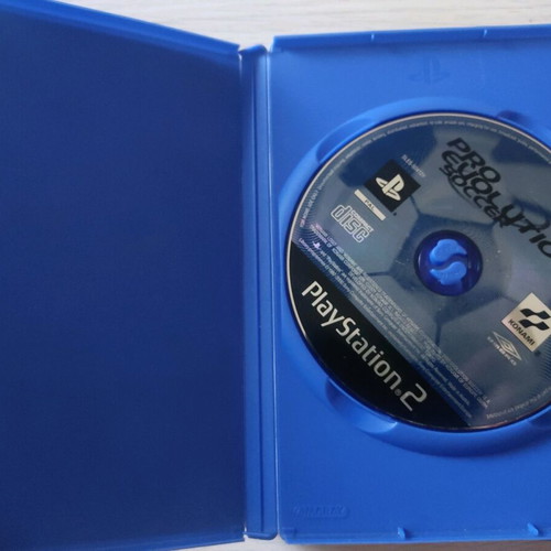 Pro Evolution 4 and Pro Evolution PS2 used without manual