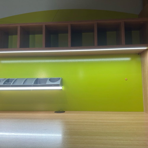 Cilek Youth Room Set like new with 2 bookshelves, desk and bed