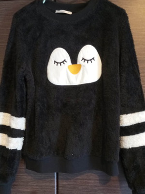 Fur black Terranova blouse like new