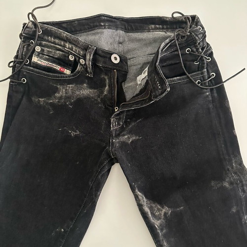 Diesel denim pants Y2K like new, black with statement hem