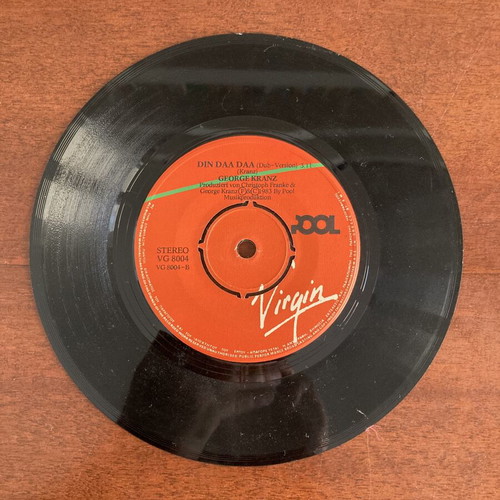 Din Daa Daa 45 rpm βινύλιο μεταχειρισμένο, ροκ από George Kranz