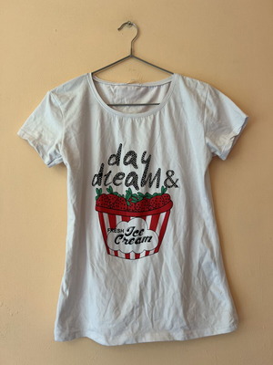 A-Style white T-shirt M size like new, 95% cotton 5% elastane