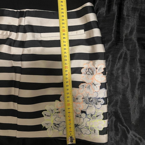 Striped taffeta skirt with lace Silvian Heach new, black and white
