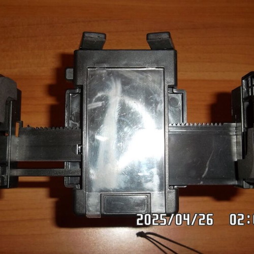 Car phone holder used with suction cup and 2-axis adjustment