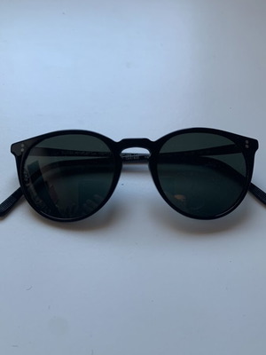 Oliver Peoples O'Malley sunglasses like new, black acetate