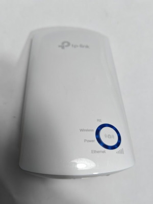 TP-Link TL-WA850RE Wi-Fi Range Extender 300Mbps like new