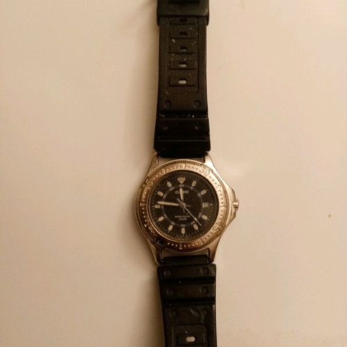 Casio men's watch used, needs battery and strap
