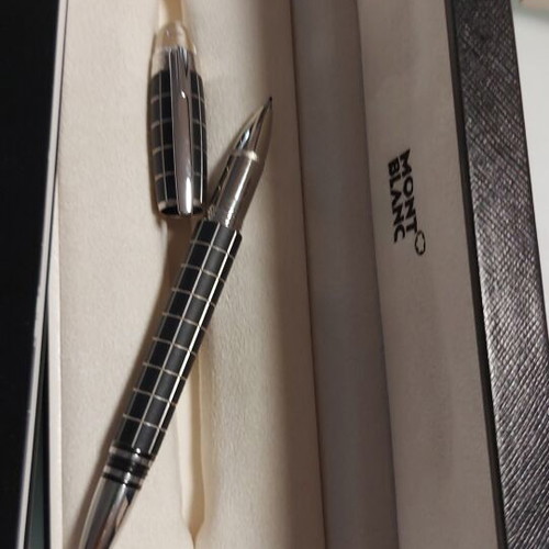 Mont Blanc Star Walker Platinum Series 2006 pen new with box