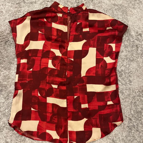 Women's floral blouse Mango XS like new, Italian Fabric