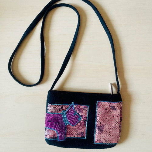 Benetton crossbody bag with sequins like new, multicolor