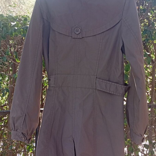 Trench coat H&M like new, size 40, with pockets and belt