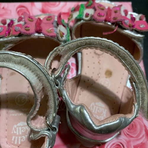 Lelli Kelly sandals used size 21 in good condition
