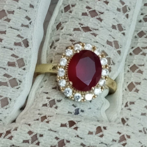 Rosette ring with zircon vintage faux, like new