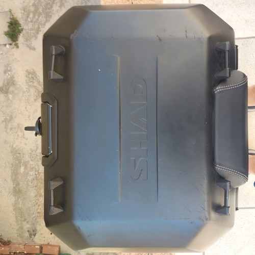 Shad TR48 motorcycle case used with original mounting bracket
