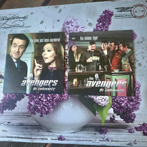 The Avengers DVD like new, pack of 6, adventure with subtitles