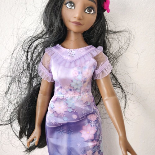Isabella Madrigal doll from Disney Encanto used