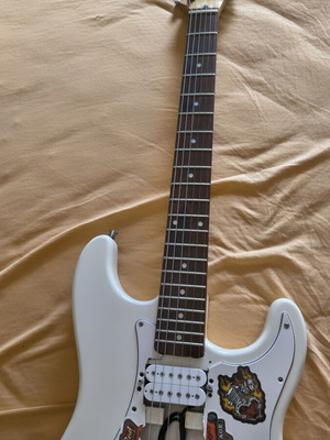 Stratocaster Custom used, early 2000s, white body, USA neck