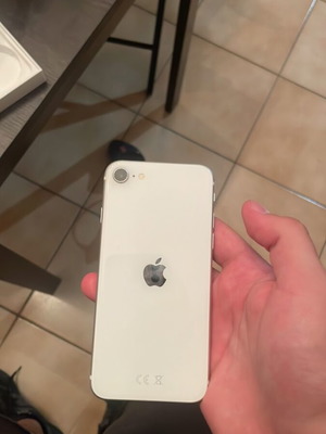 Iphone SE (2020) like new, white, 64GB, with box