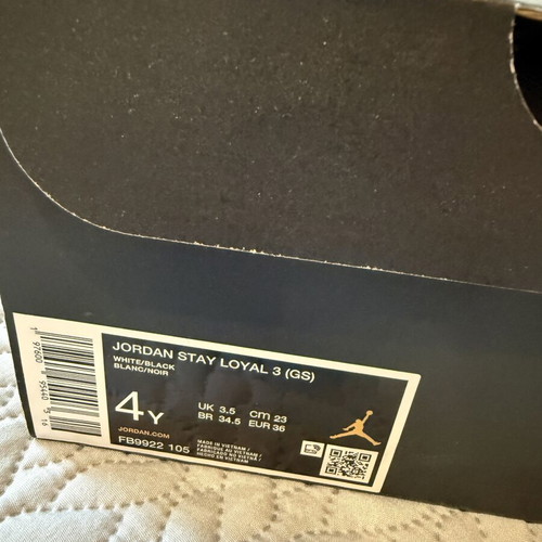 Jordan Stay Loyal 3 sneakers size 36 like new black and white