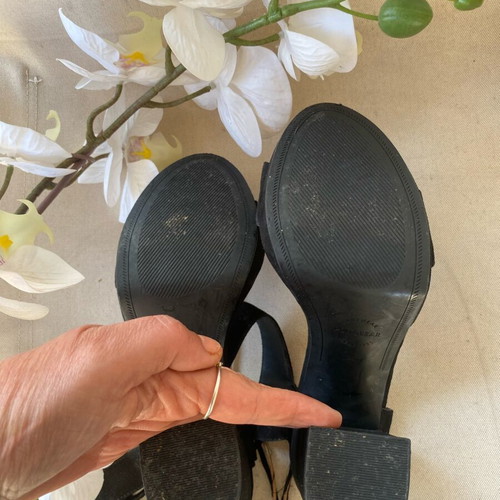 Pull & Bear high heels like new, black suede, size 38