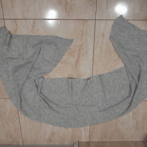 Gray scarf used wool