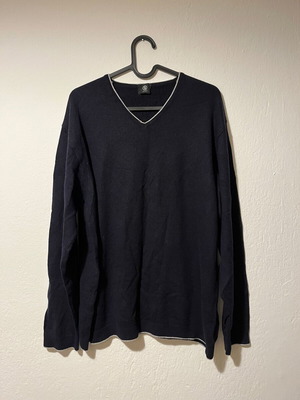 Bogner men sweater used, size L, black and blue, virgin wool