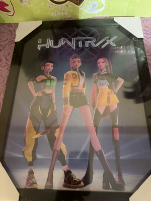 Huntrix K-pop Demon Hunters Picture Frame new
