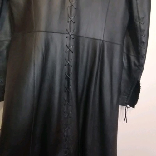 Women's leather coat used, size medium, gray