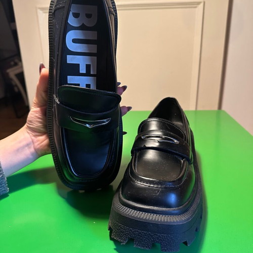 Buffalo loafers like new, black, size 39